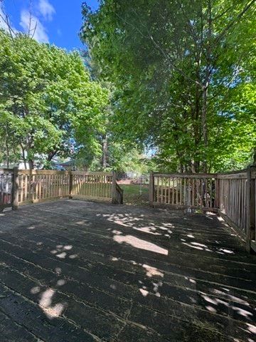 721 Blossom St, Fitchburg, MA 01420