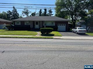 3-29 River Road, Fair Lawn, NJ 07410