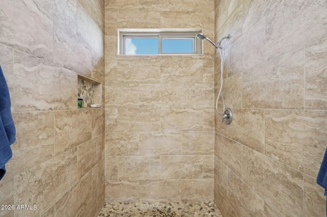 39516 N Noble Hawk Court, Phoenix, AZ 85086