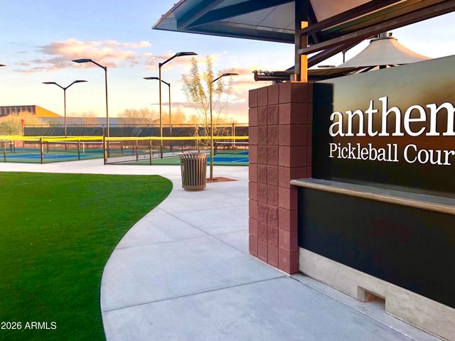 39516 N Noble Hawk Court, Phoenix, AZ 85086