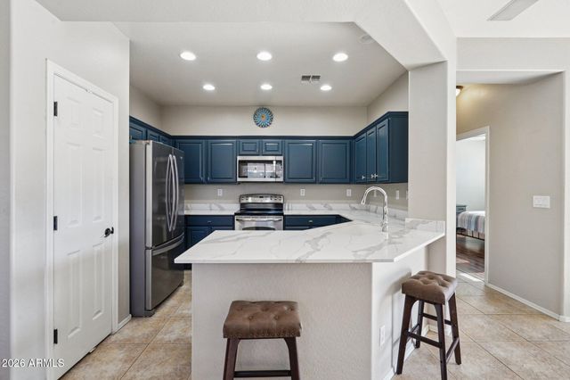 39516 N Noble Hawk Court, Phoenix, AZ 85086