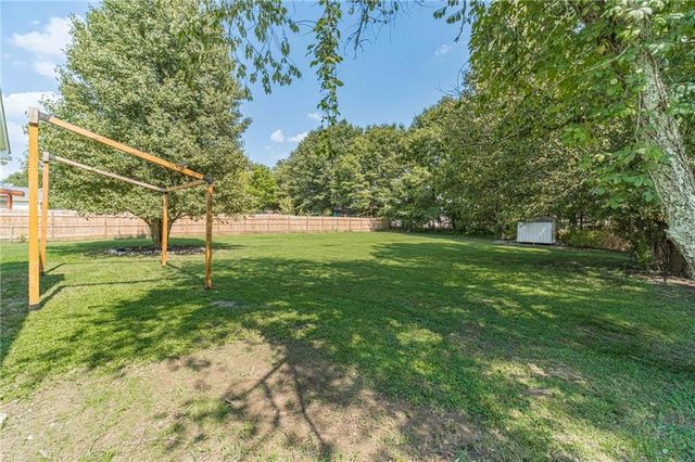1610 Rose Garden Lane, Loganville, GA 30052