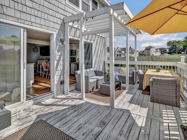 3 Bayview Street, Hull, MA 02045