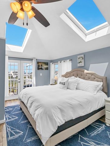 3 Bayview Street, Hull, MA 02045