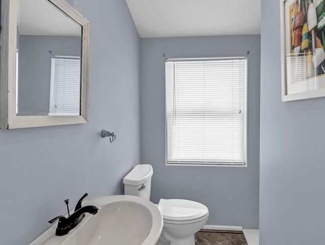 3 Bayview Street, Hull, MA 02045