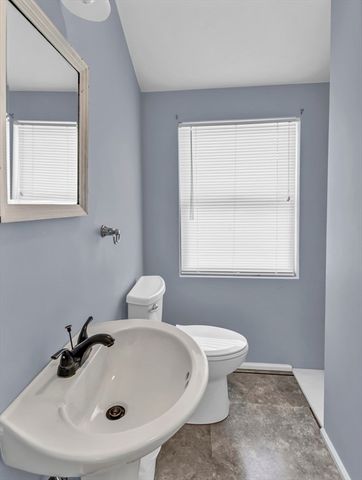 3 Bayview Street, Hull, MA 02045