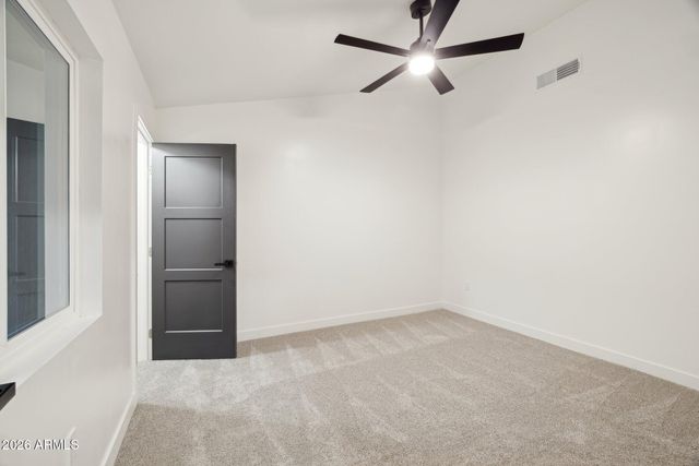 1216 W ROVEY Avenue, Phoenix, AZ 85013