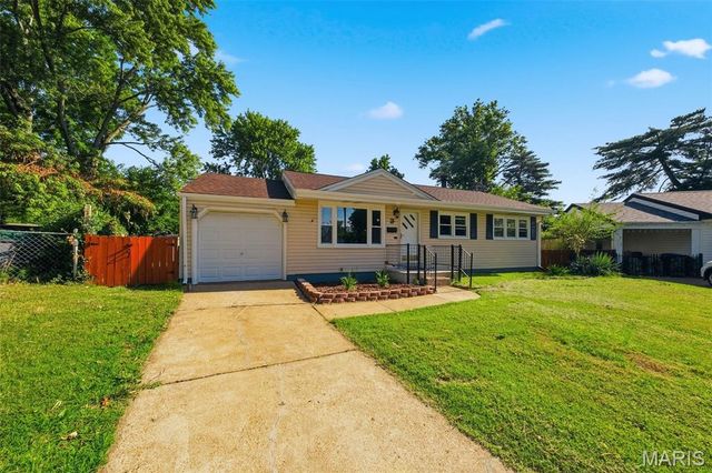 3 Mullanphy Court, Florissant, MO 63031