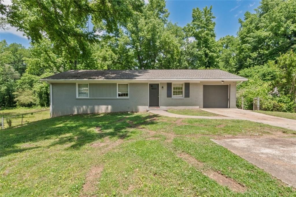 2172 SE WAKITA SE Drive, Marietta, GA 30060