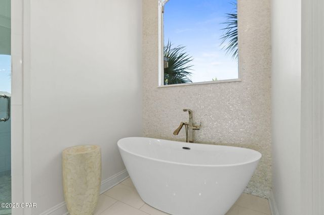 1405 Country Club Drive, Lynn Haven, FL 32444