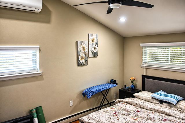 39 Florence Drive Drive, Parlin, NJ 08859