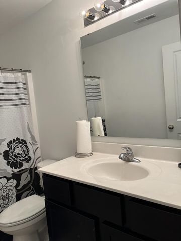 1410 Lake Street, Hobart, IN 46342