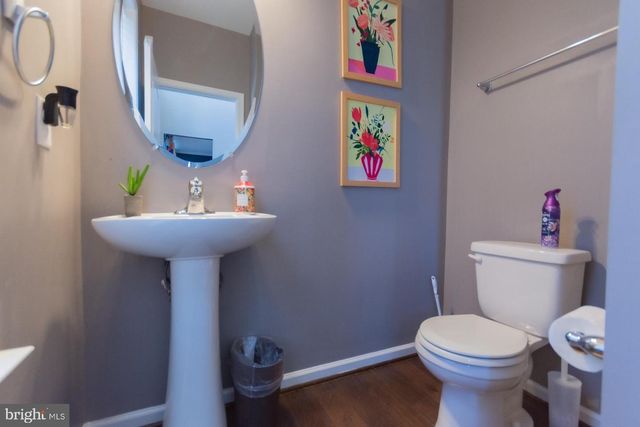 104 DAINTREE DR, Martinsburg, WV 25403