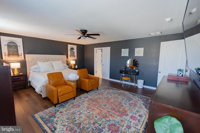 104 DAINTREE DR, Martinsburg, WV 25403