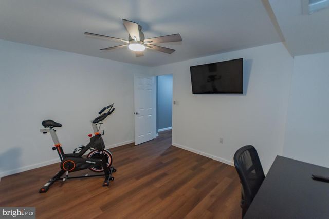 104 DAINTREE DR, Martinsburg, WV 25403