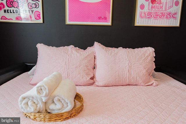 104 DAINTREE DR, Martinsburg, WV 25403