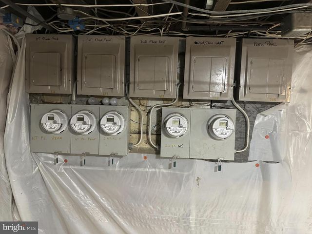 4606 RIDGE AVE, Halethorpe, MD 21227