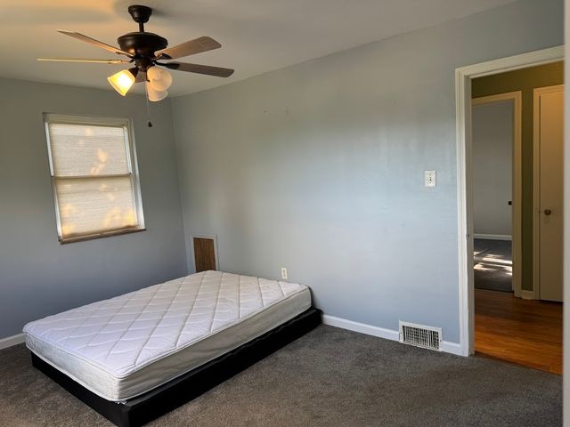 2455 Hampton Ave, Hampton, PA 15101