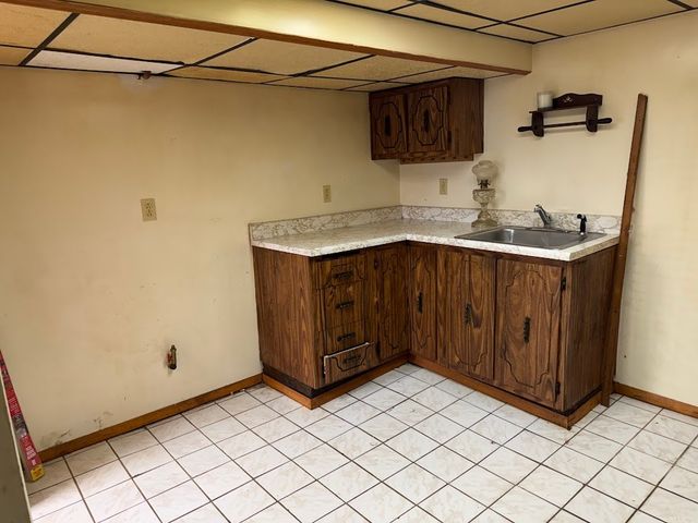 2455 Hampton Ave, Hampton, PA 15101