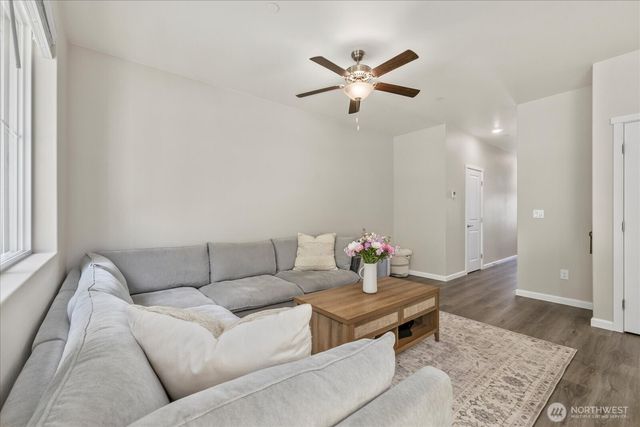 8603 E Gilman Avenue, Arlington, WA 98223