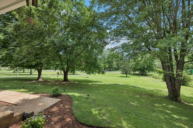 3692 Neeley Hollow Rd, Columbia, TN 38401