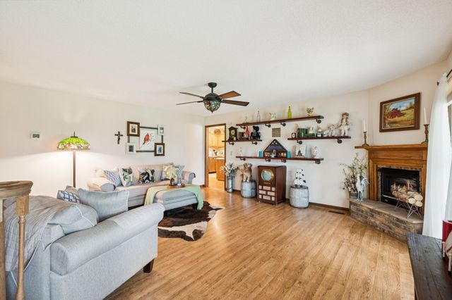 3692 Neeley Hollow Rd, Columbia, TN 38401