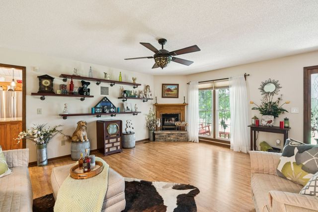3692 Neeley Hollow Rd, Columbia, TN 38401