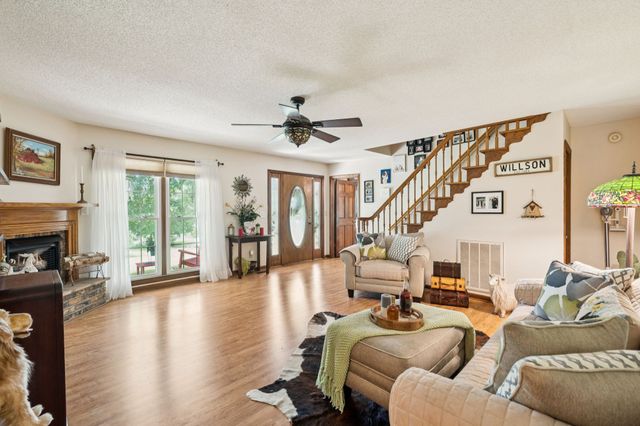 3692 Neeley Hollow Rd, Columbia, TN 38401