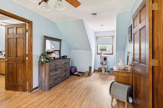 3692 Neeley Hollow Rd, Columbia, TN 38401
