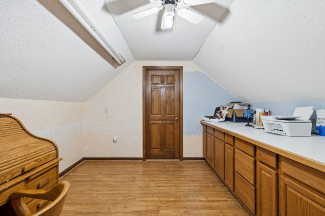 3692 Neeley Hollow Rd, Columbia, TN 38401