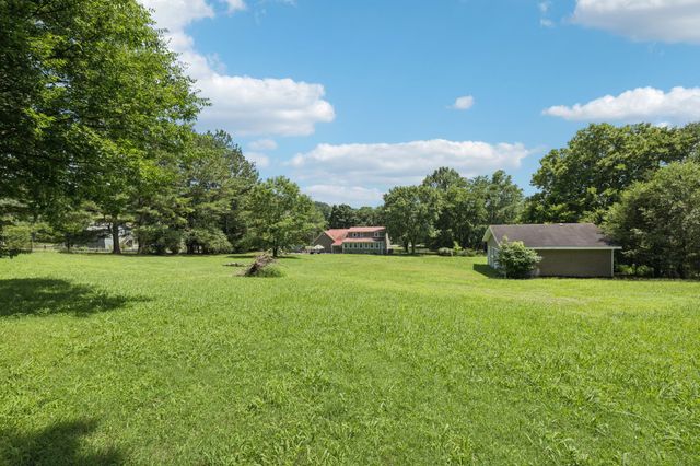 3692 Neeley Hollow Rd, Columbia, TN 38401