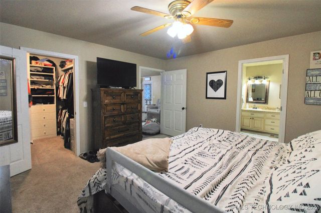 1104 Chase Avenue, Tahlequah, OK 74464