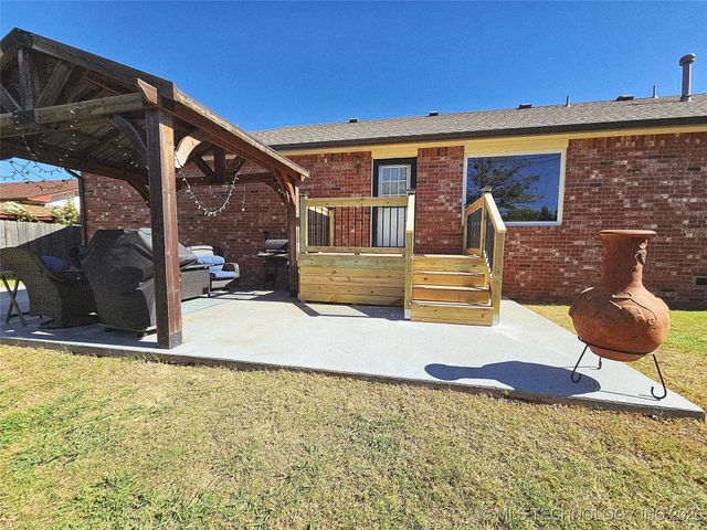 1104 Chase Avenue, Tahlequah, OK 74464