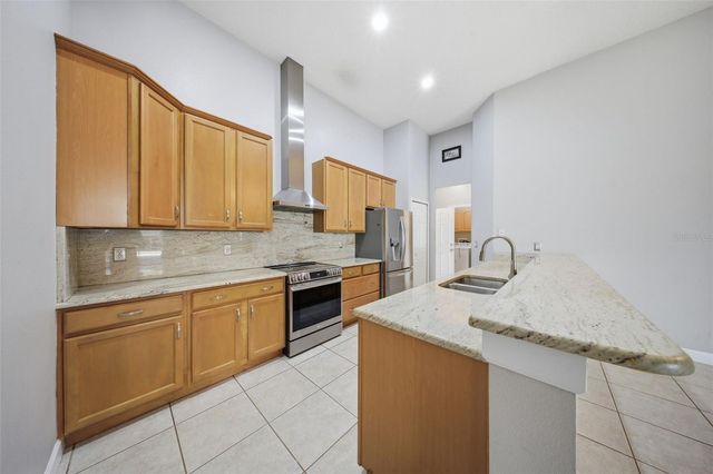 8455 DOVER VIEW LANE, Orlando, FL 32829