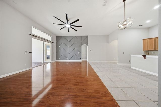 8455 DOVER VIEW LANE, Orlando, FL 32829