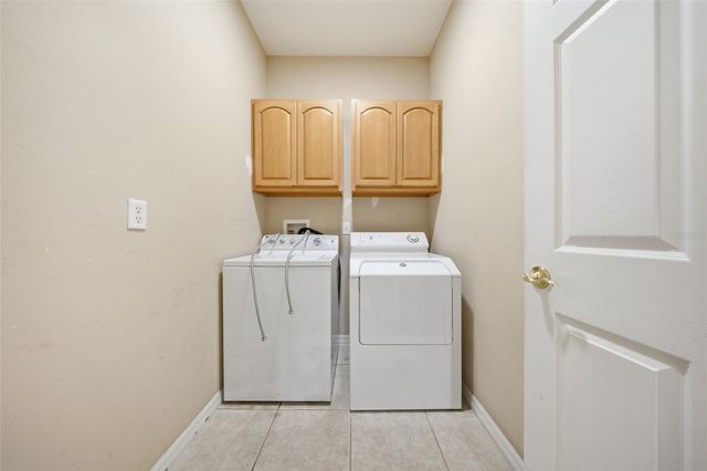 8455 DOVER VIEW LANE, Orlando, FL 32829