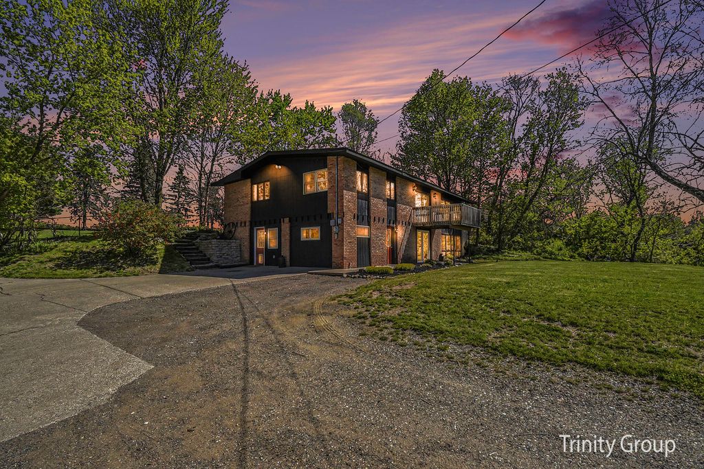 1281 Quincy Street Sw, Jamestown Twp, MI 49418