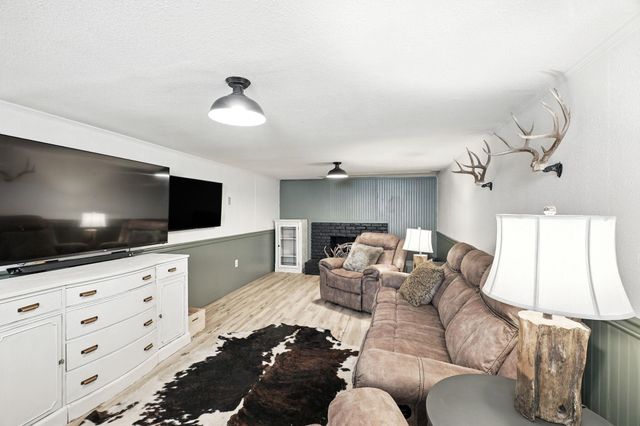 12511 S State Route 904 Hwy, Cheney, WA 99004