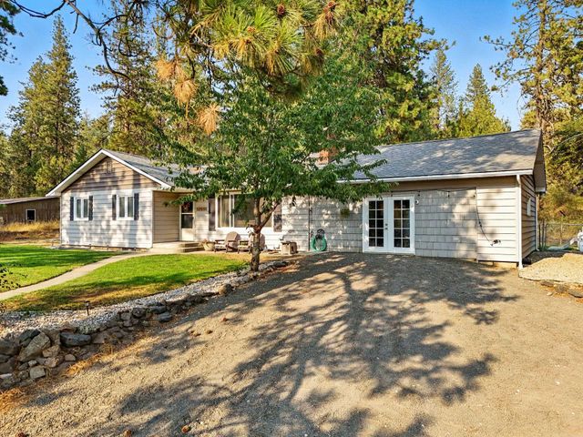 12511 S State Route 904 Hwy, Cheney, WA 99004