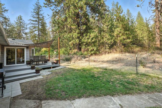 12511 S State Route 904 Hwy, Cheney, WA 99004