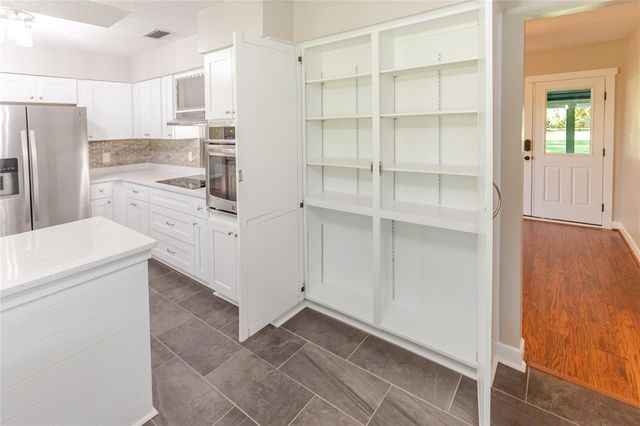 24063 HAYMAN ROAD, Brooksville, FL 34602