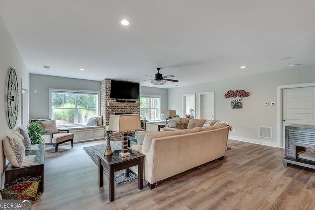2503 Sugar Pike Road, Canton, GA 30115