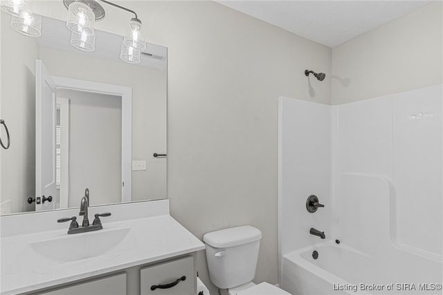 973 Wooded Trail, Scottsburg, IN 47170