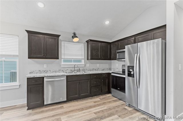 973 Wooded Trail, Scottsburg, IN 47170