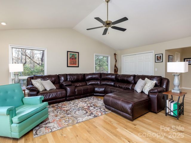 42 Gvli Drive, Brevard, NC 28712