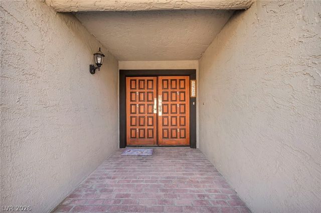 3923 Landsdown Place, Las Vegas, NV 89121