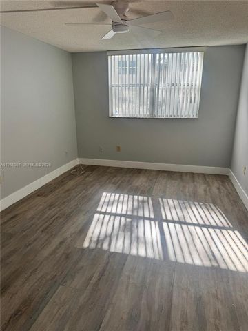 9400 Lime Bay Blvd 206, Tamarac, FL 33321