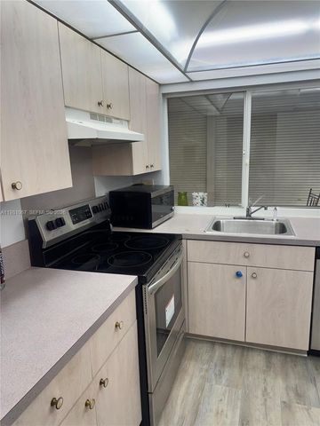 9400 Lime Bay Blvd 206, Tamarac, FL 33321