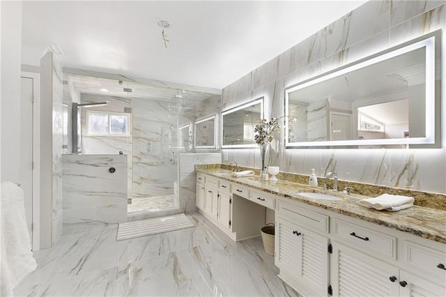 5259 Vernon Springs Trail, Sandy Springs, GA 30327