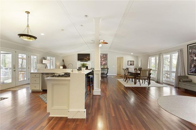 5259 Vernon Springs Trail, Sandy Springs, GA 30327